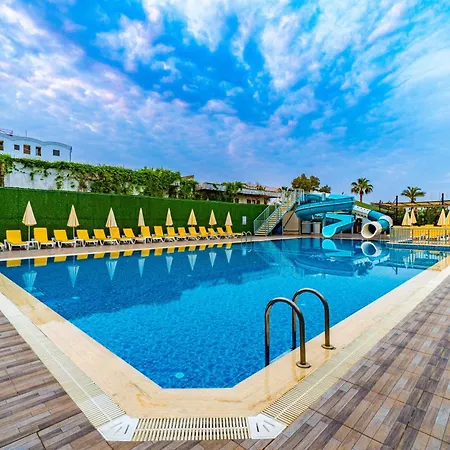 De Mare Family Hotel 3*
