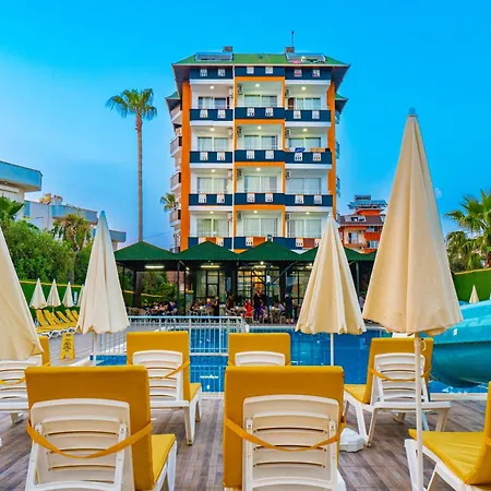 Hotel De Mare Family