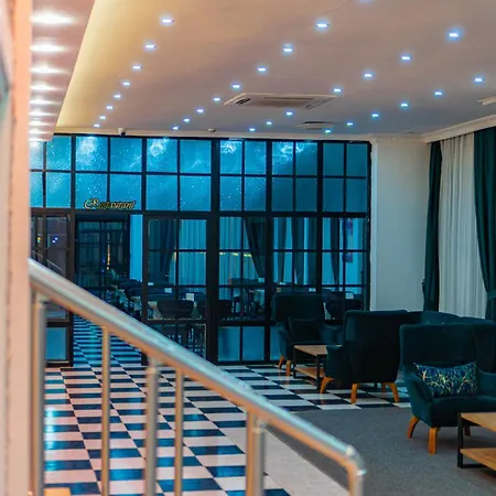 Hotel De Mare Family