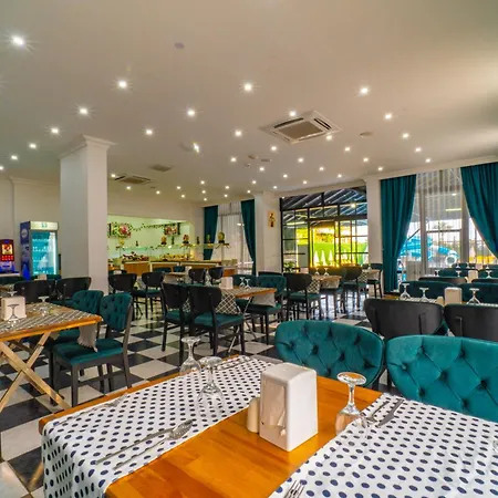 De Mare Family 3* Konaklı