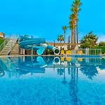 De Mare Family 3*