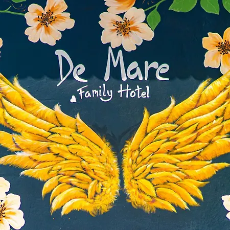 De Mare Family 3*