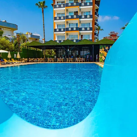 De Mare Family Hotel 3*