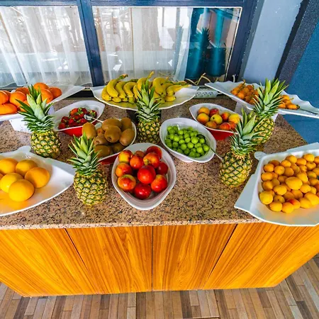 De Mare Family Otel