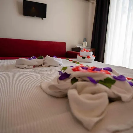 Hotel De Mare Family