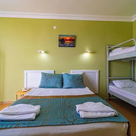 De Mare Family 3* Konaklı