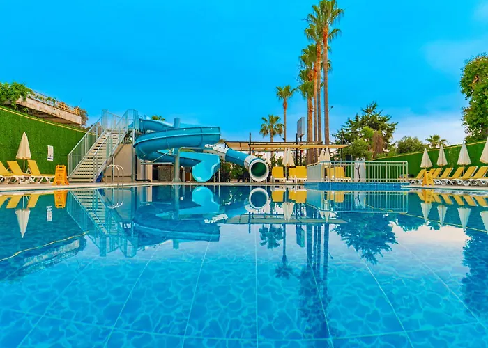 De Mare Family 3*