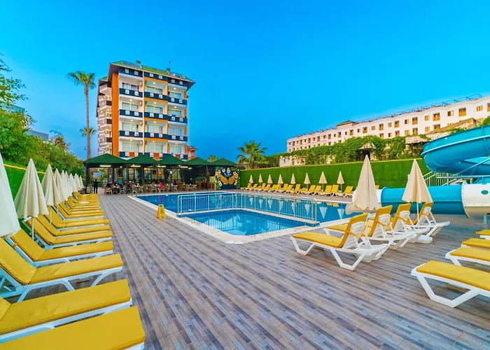 Hotell De Mare Family Konaklı